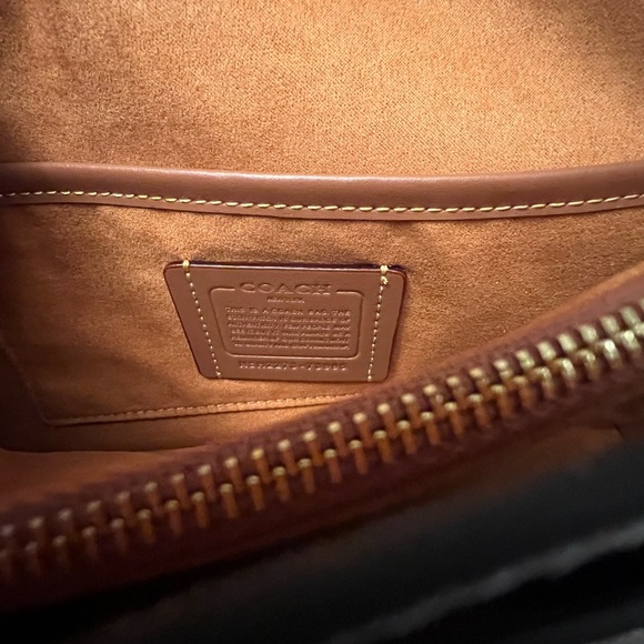 ***** SOLD ****** - Picture 4 of 6